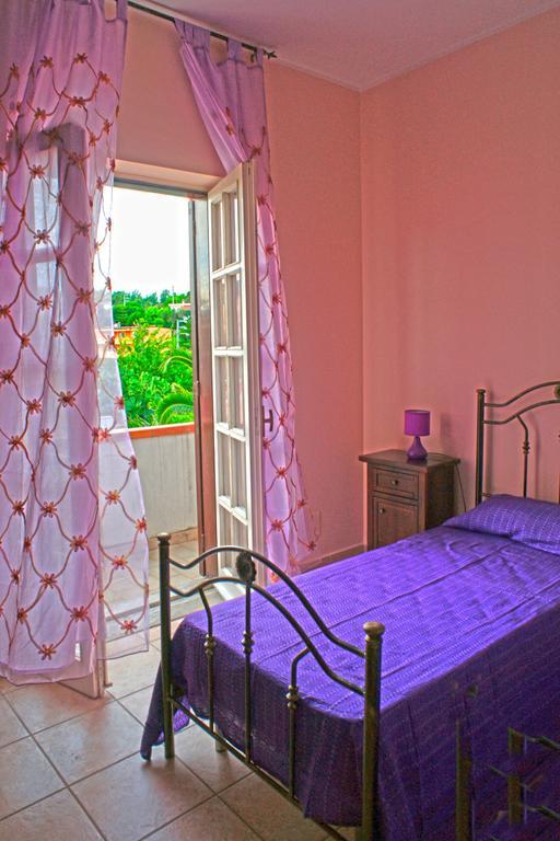 La Casa Di Mirò Acomodação com café da manhã Catanzaro Quarto foto